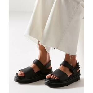 Dr Martens Voss Sandals women’s black leather strap size 7